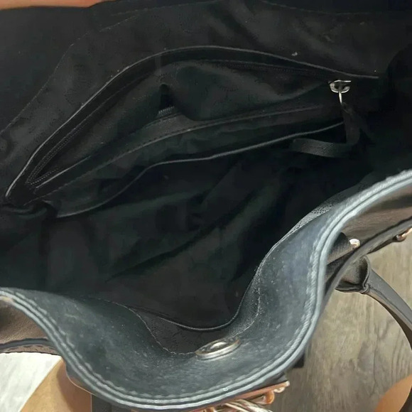 Michael Kors Hamilton Saffiano Leather Medium Satchel, Black w/ Silver Hardware - Picture 5 of 6